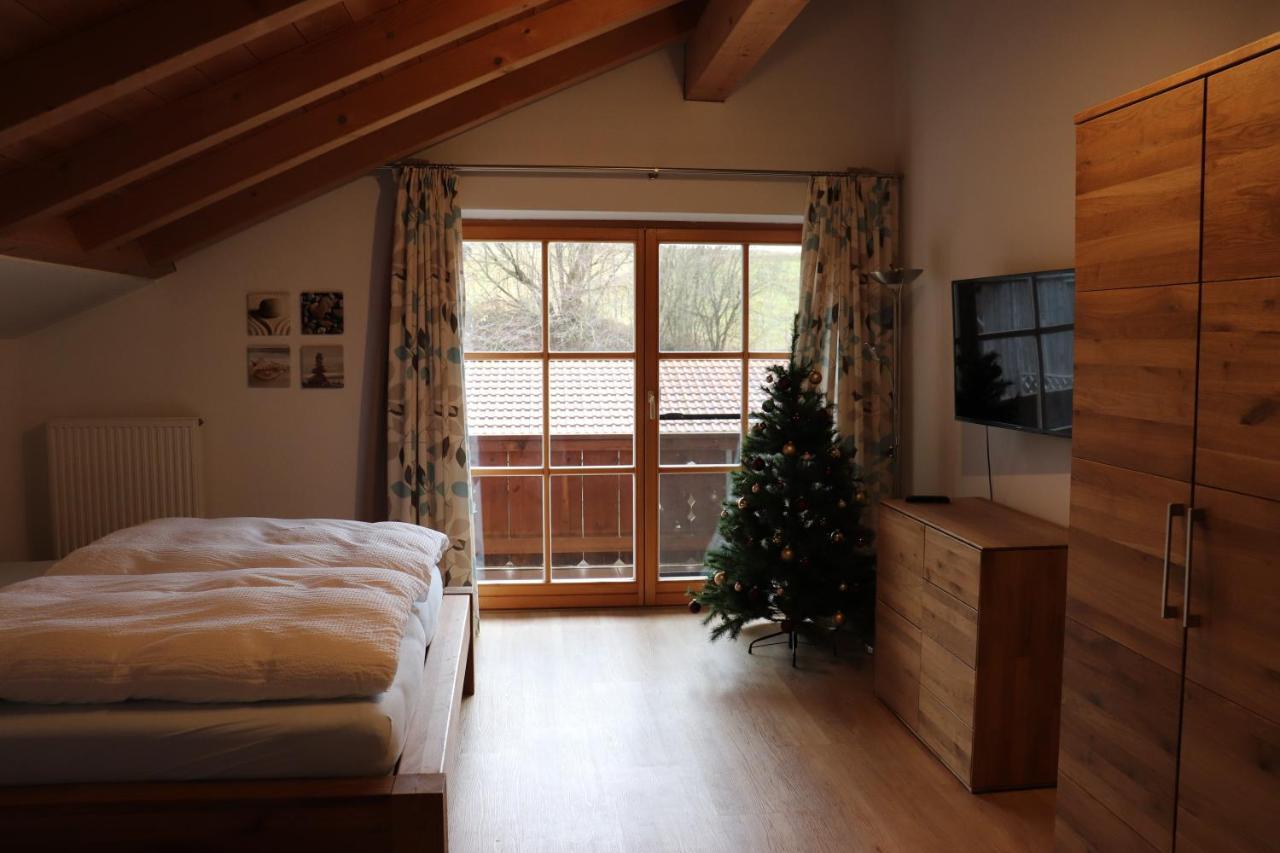 Ferienwohnung Pferdehof Pankratz Iffeldorf Bagian luar foto
