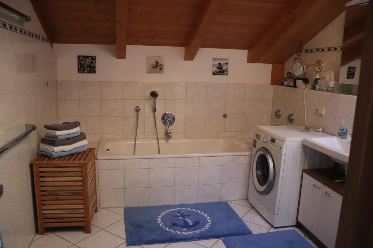 Ferienwohnung Pferdehof Pankratz Iffeldorf Bagian luar foto